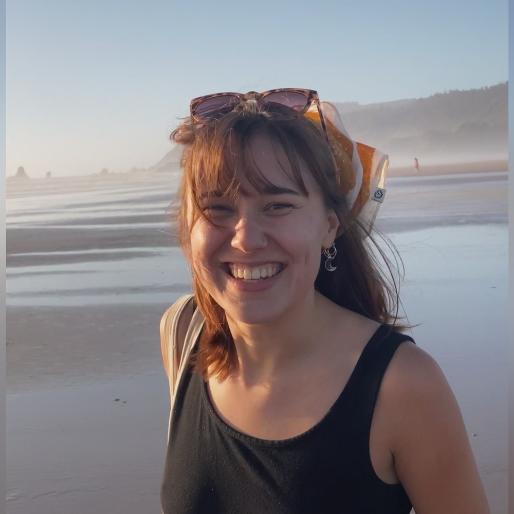 Meet your Posher, Amelia